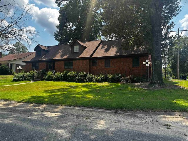 1703 Park Ave, Malvern, AR 72104