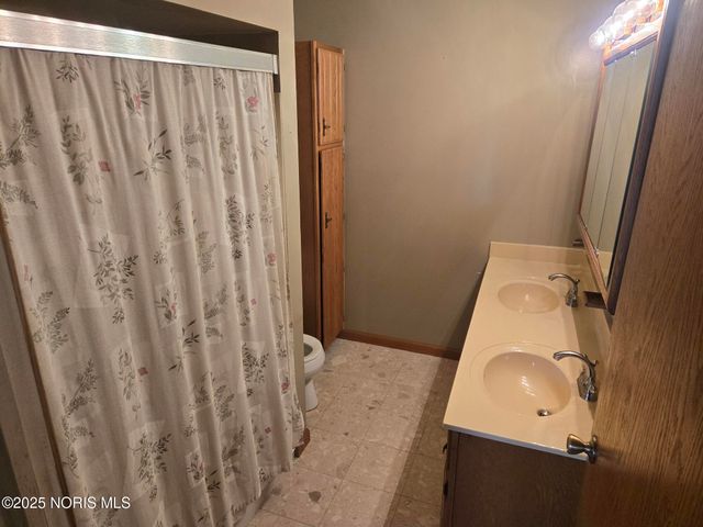 13620 Brindley Road, Swanton, OH 43558