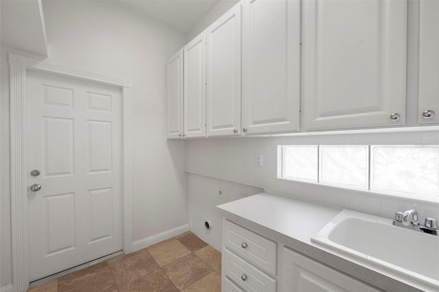 5779 WILENA PLACE, Sarasota, FL 34238