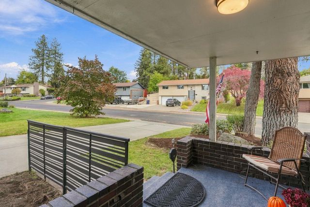 6409 N Greenwood Blvd, Spokane, WA 99208