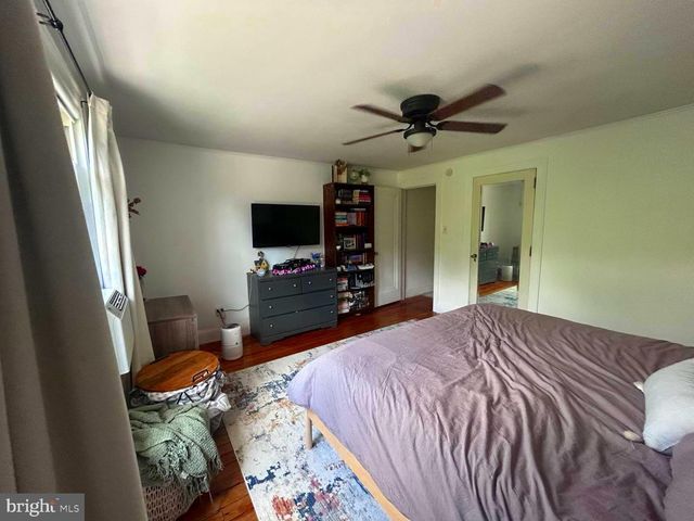 43 E JEFFERSON ST, Womelsdorf, PA 19567