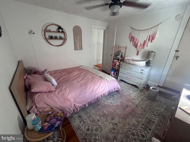 43 E JEFFERSON ST, Womelsdorf, PA 19567