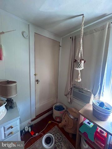 43 E JEFFERSON ST, Womelsdorf, PA 19567