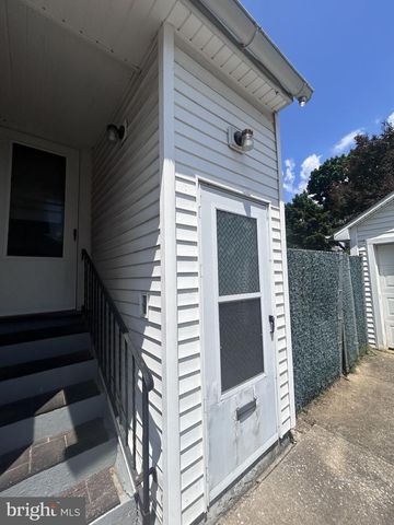 43 E JEFFERSON ST, Womelsdorf, PA 19567