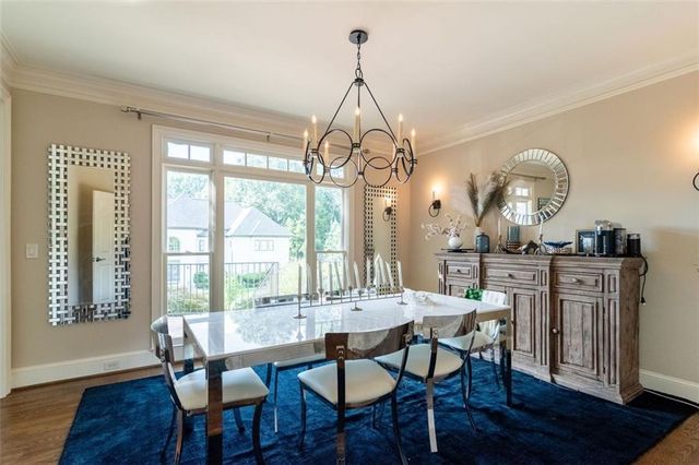 3850 Glenhurst SE Drive, Smyrna, GA 30080