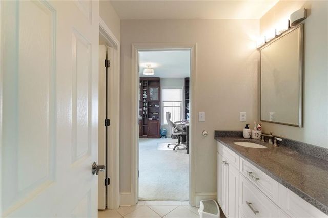 3850 Glenhurst SE Drive, Smyrna, GA 30080