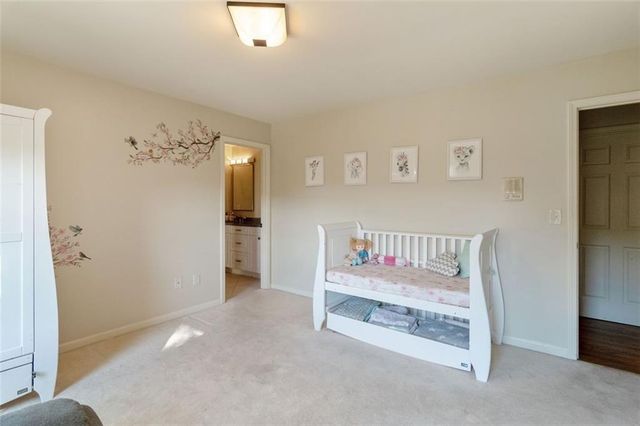 3850 Glenhurst SE Drive, Smyrna, GA 30080