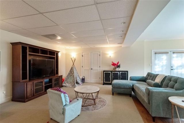 3850 Glenhurst SE Drive, Smyrna, GA 30080