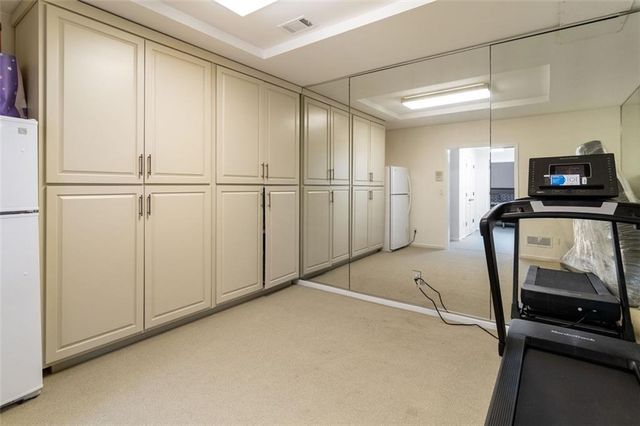 3850 Glenhurst SE Drive, Smyrna, GA 30080