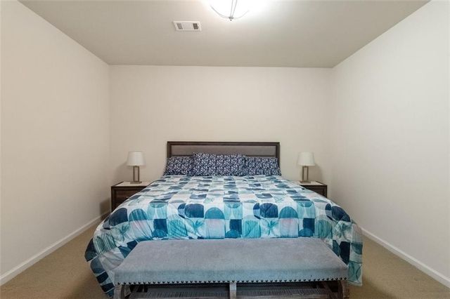 3850 Glenhurst SE Drive, Smyrna, GA 30080