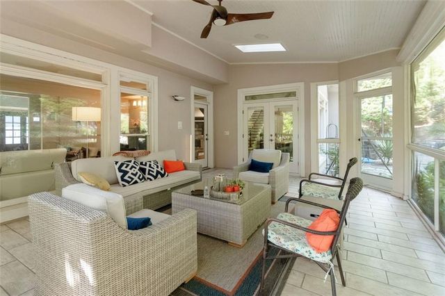 3850 Glenhurst SE Drive, Smyrna, GA 30080