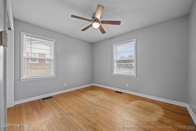 820 E Donaldson Avenue, Raeford, NC 28376