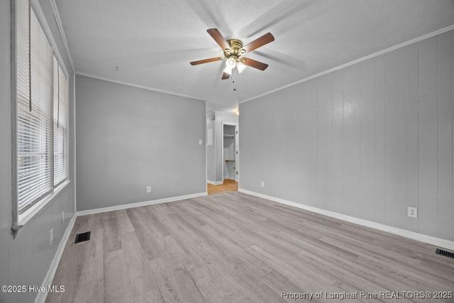 820 E Donaldson Avenue, Raeford, NC 28376