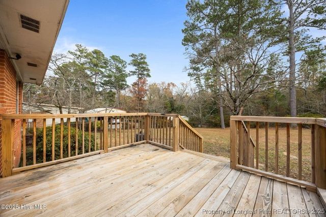 820 E Donaldson Avenue, Raeford, NC 28376