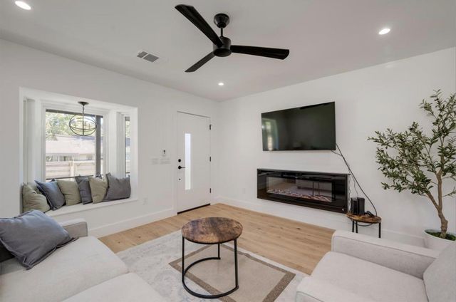 6308 Linda LN, Austin, TX 78723