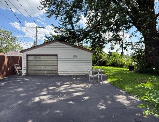 3352 Kenwood Street, Hammond, IN 46323
