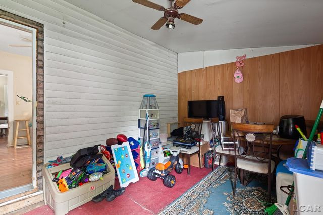 121 W Beecher Street, Adrian, MI 49221