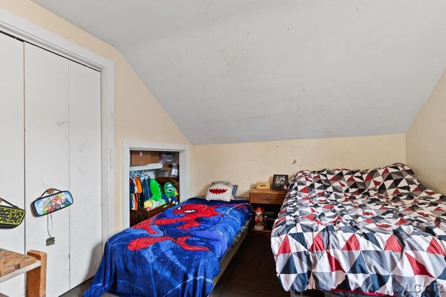 121 W Beecher Street, Adrian, MI 49221