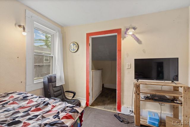 121 W Beecher Street, Adrian, MI 49221