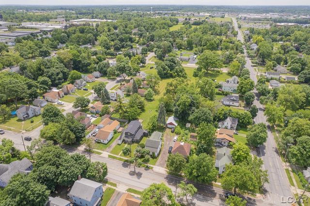 121 W Beecher Street, Adrian, MI 49221