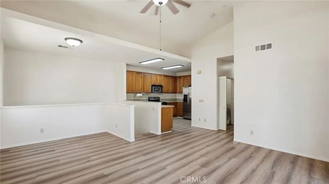 93 Kansas 602, Redlands, CA 92373