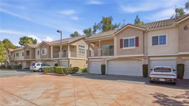 93 Kansas 602, Redlands, CA 92373