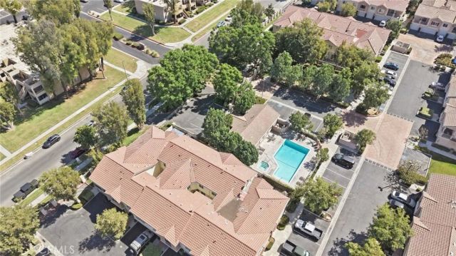 93 Kansas 602, Redlands, CA 92373