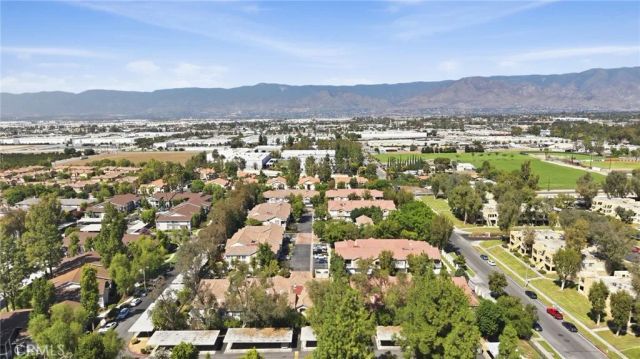 93 Kansas 602, Redlands, CA 92373