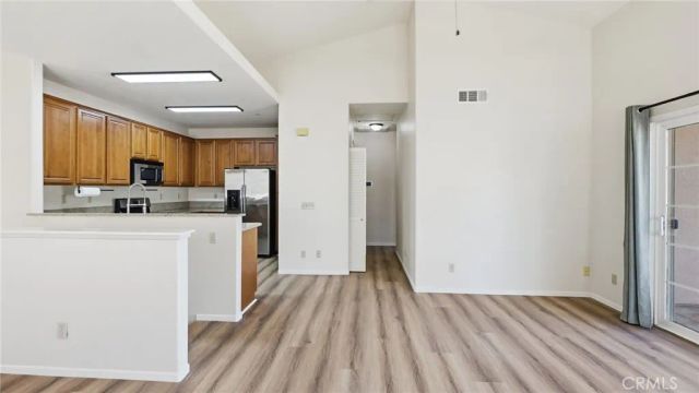 93 Kansas 602, Redlands, CA 92373