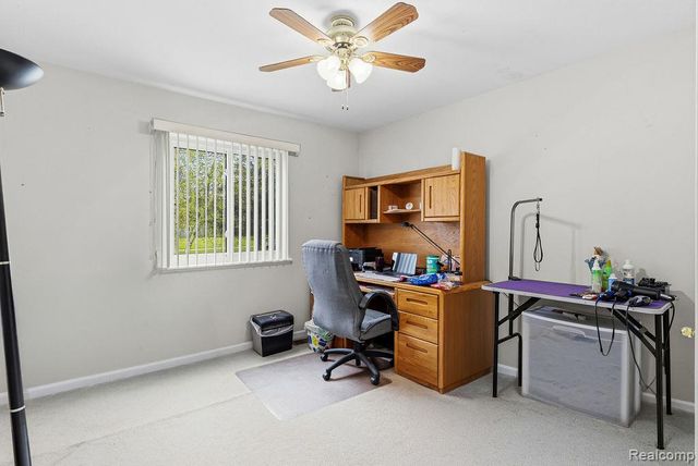 4713 Desert Bridge Court, Highland Charter Township, MI 48356