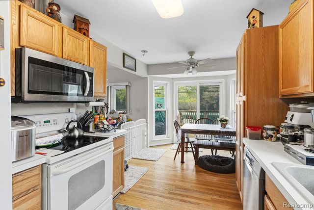 4713 Desert Bridge Court, Highland Charter Township, MI 48356