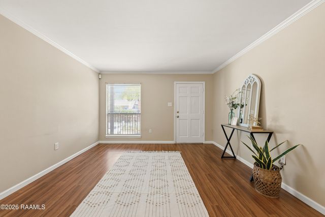 701 S College Road 208, Lafayette, LA 70503