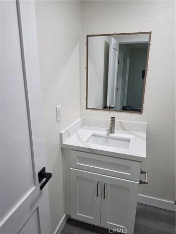 1034 El Camino, Costa Mesa, CA 92626