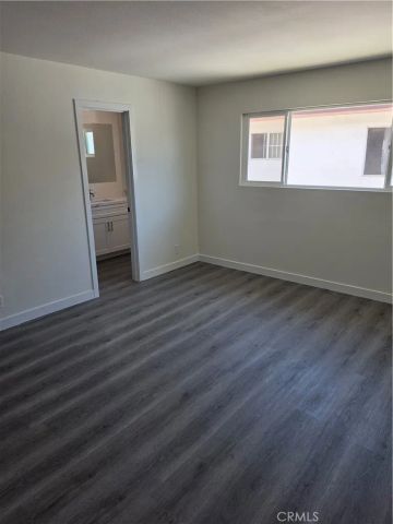 1034 El Camino, Costa Mesa, CA 92626
