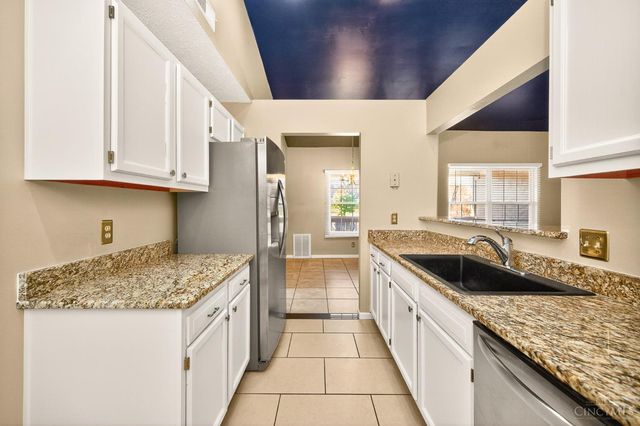 9450 Crockett Pass, West Chester, OH 45011