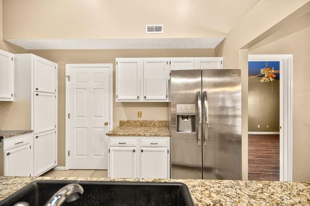 9450 Crockett Pass, West Chester, OH 45011