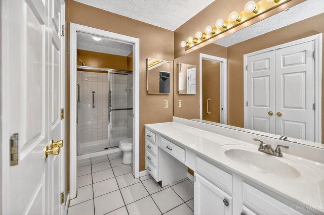 9450 Crockett Pass, West Chester, OH 45011