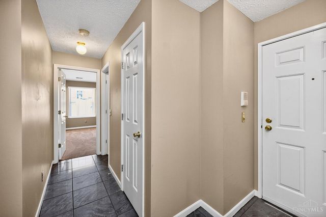 9450 Crockett Pass, West Chester, OH 45011