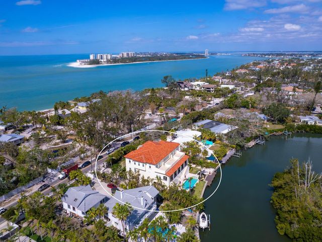 4205 HIGEL AVENUE, Sarasota, FL 34242