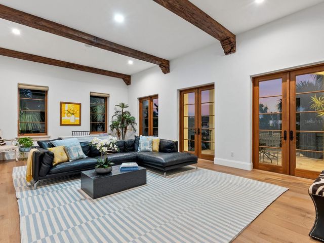 4205 HIGEL AVENUE, Sarasota, FL 34242