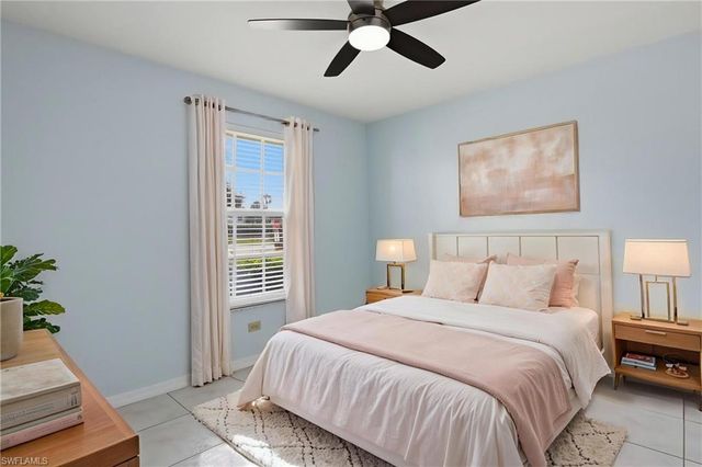 9580 Victoria LN A102, Naples, FL 34109