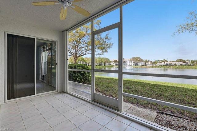 9580 Victoria LN A102, Naples, FL 34109