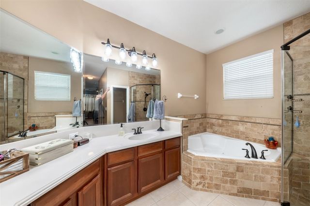 407 OSPREY LAKES CIRCLE, Oviedo, FL 32766