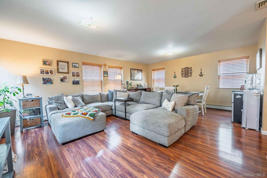 37 Louisiana Street, Long Beach, NY 11561 — photo 5