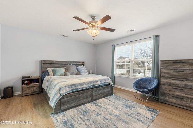 524 Golden Wing Rd, Mt Washington, KY 40047