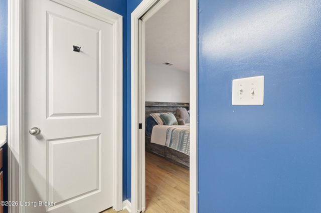 524 Golden Wing Rd, Mt Washington, KY 40047