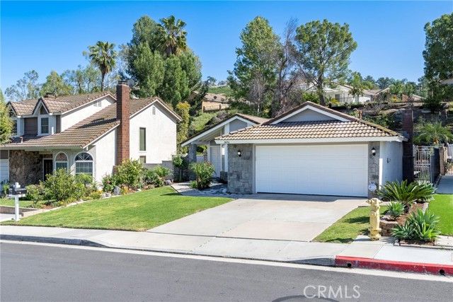 8496 East Meadowridge Street, Anaheim, CA 92808