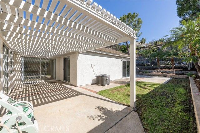 8496 East Meadowridge Street, Anaheim, CA 92808