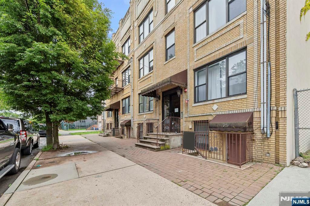 79 Crescent Avenue 1, Jersey City, NJ 07304