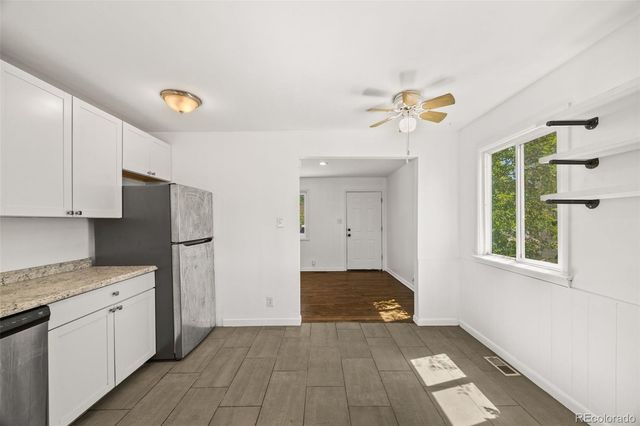 725 Kingston Street, Aurora, CO 80010